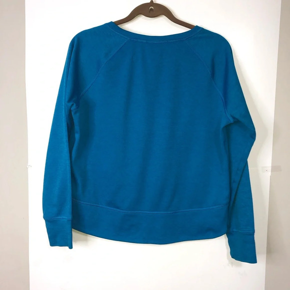 5/$25 
Champion Duo Dry Sweatshirt M Turquoise Long High Low Hem Soft Lightweigh - Picture 10 of 11